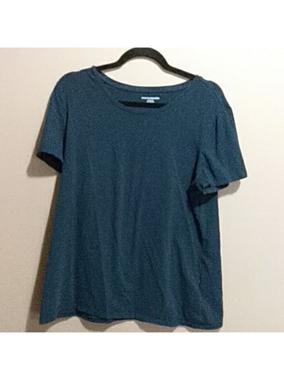 Amazon essentials tshirt size xl